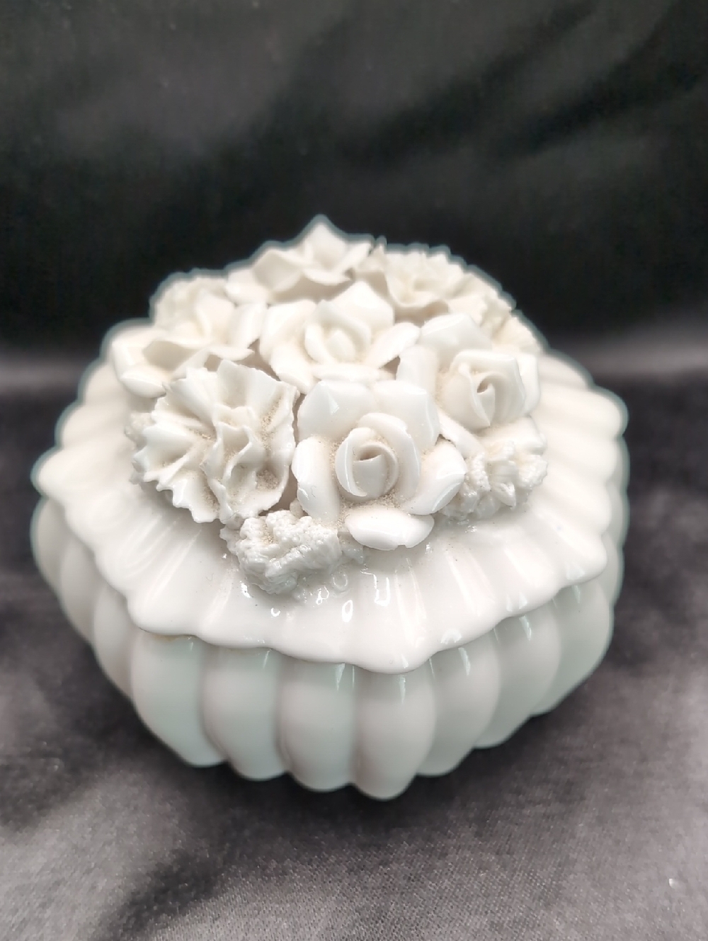 Vintage White Porcelain Covered Ribbed Trinket Dish w/ Applied Flowers on Lid